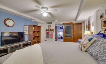 Harmony Home w/ Fire Pit: 5 Mi to Niagara Cave!