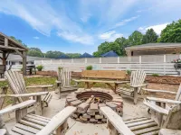 Starlite Resort Hotels in Saugatuck