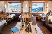 Hotel Alpenfrieden