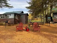 Paddler's Rest Lakeside Cabins and Motel Hotel a Long Lake