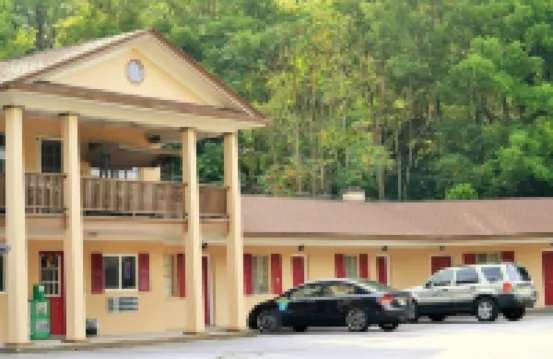 Holiday Motel Hotel di 