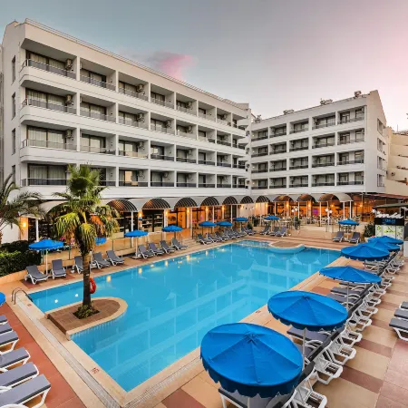 Kayamaris Hotel