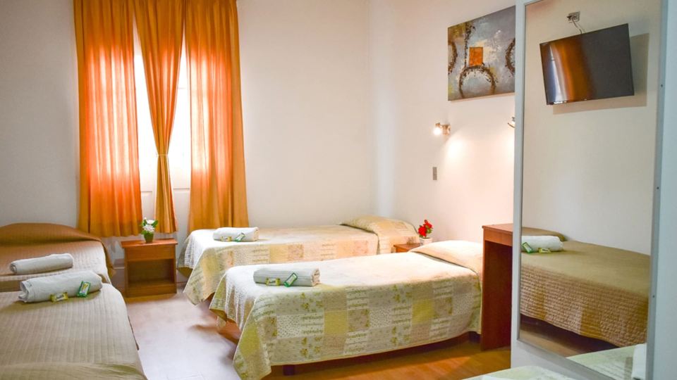 Hotel Plaza Colon