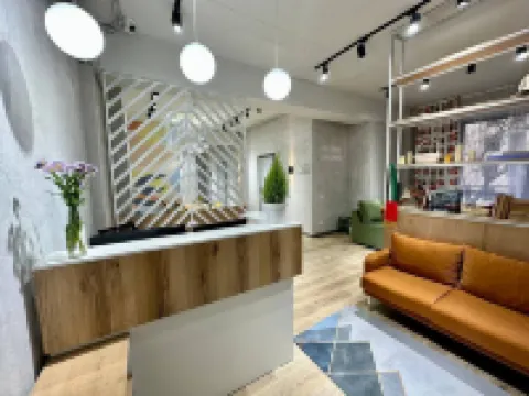 izzzi布什別克青年旅舍