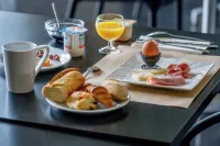 Zenitude Hôtel-Résidences Bassin d'Arcachon - 朝食