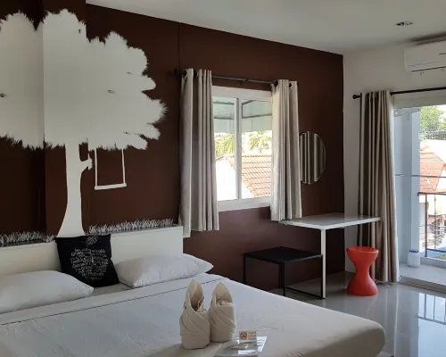 Sukwimol Place Các khách sạn gần Cung điện Chan