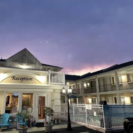 The Lamplight Inn