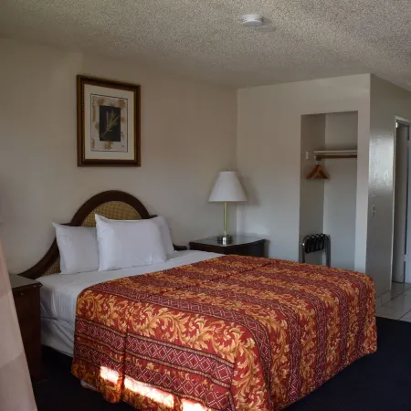 Valley Hotel