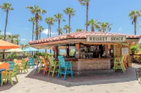 Isla Grand Beach Resort - bar
