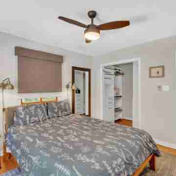 Robin's Rest 3 Bedroom Home by RedAwning Rooms