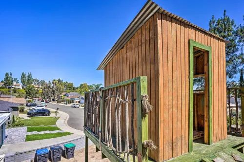 Sunny Orange County Abode w/ Fire Pit & Backyard! Hotels in Mission Viejo