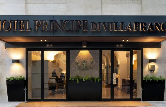 普林奇比迪維拉弗蘭卡酒店