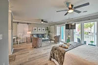Surfside Beach Couples Retreat w/ Balcony! - parking