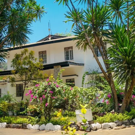 Lac s Villa