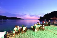 Secret Sporades Panoramic Residence