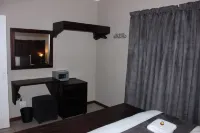 La Bri - balcony