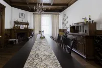 Hatch House Bed & Breakfast Hotels in Towanda