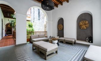 Casa Las Ruinas by Stay with Bear