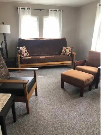 Walk to SNC Campus Minutes away from Lambeau Field Отели в г. Де Пер