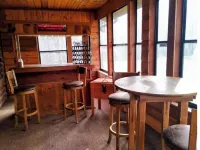 Sleeps 11 - Bar Room - Game Room - Handicap Accessible