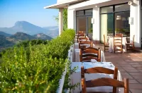 Hotel Fuerte Grazalema Hotels in Grazalema
