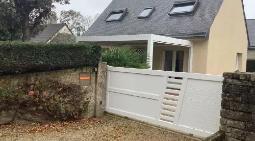 House in a Cul-De-Sac, Very Quiet Village in Sarzeau Enclosed Garden Hotels in Sarzeau