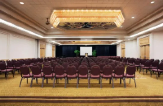 希爾頓安泊酒店-聖路易斯奧比斯波 聖路易斯－奧比斯波酒店