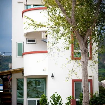 Soft Travel House Hotels near Beautiful coral museum