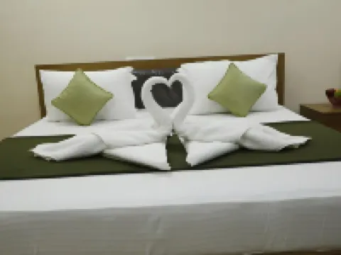 Hotel New Amirtham Inn Hotels in Palani