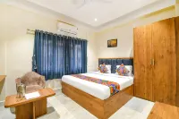 FabHotel Prime the Golden Plaza - Nr Tarapith Temple Hotels in Tarapith