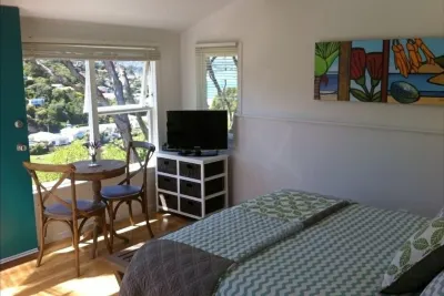 Aspen Cottage - Stylish Cottage with Sea Views The Salvation Army 주변 호텔