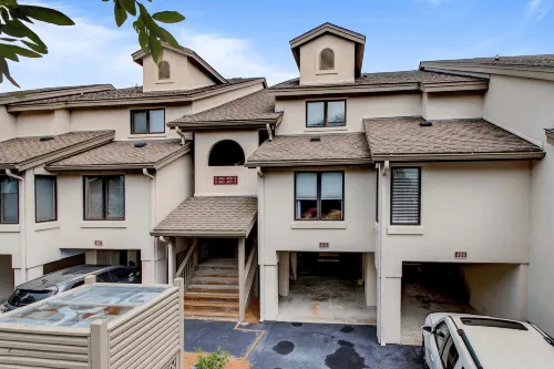 405 Yacht Harbor by AvantStay Shaded Patio Near Golf Beach Communal Pool