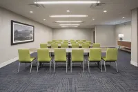 Holiday Inn Express & Suites Kingston-Ulster Отели в г. Ольстер