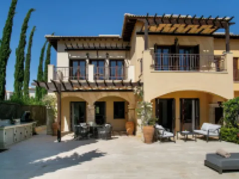 Aphrodite Hills Rentals – Elite Villas Hotel di Kouklia