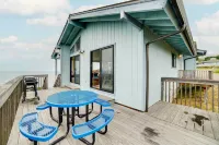 Rahus Ocean Refuge with Manchester Coast Views! - spa