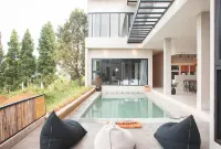 Villa Moo - Mood on & on