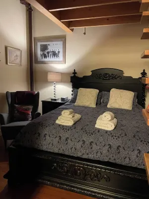 The Old Firehall - 4 Hotel a Rossland