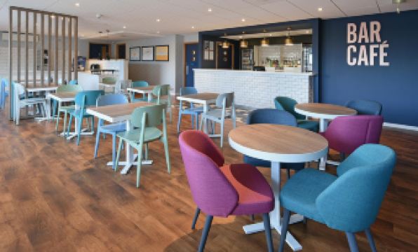 Travelodge London Raynes Park