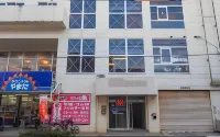 Guesthouse Churayado Ishigakijima
