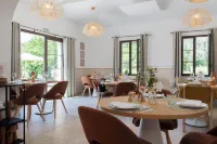 Le Baguier Hotel di Forcalqueiret