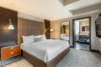 Cambria Hotel Houston Downtown Convention Center