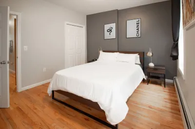 Stunning Skyline Views and Urban Charm - Delightful Hoboken Haven Hoboken-North Hudson YMCA 주변 호텔