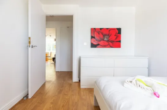 لندن أواسيز إن وولويخ أرسينال Hotels near قصر إلتم