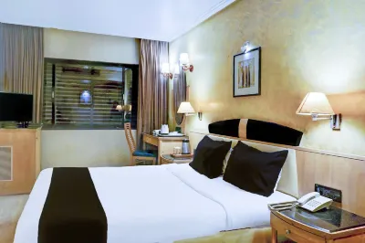 Deluxe JM Road Krishna Presidency Hotels in Pune Central