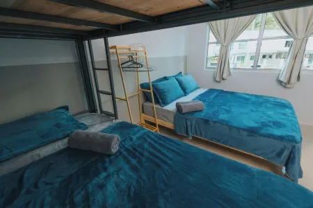 3-bedroom house in lovely Ranau with WiFi, AC. Start your adventure lot 15 Отели рядом с достопримечательностью «Poring Hot Spring and Nature Reserve»