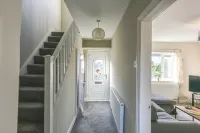 3 Bedroom with 6 x beds - Great location with free parking