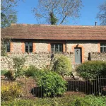 Easel Cottage Near Wells: an Art-Filled Hideaway Adjacent to Andelli Art Gallery