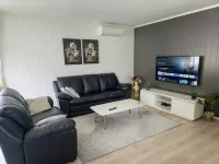 Luxury 2-bedr. apartment with, WiFi close to UNESCO Jotunheimen, West of Norway Hotel a Ardalstangen