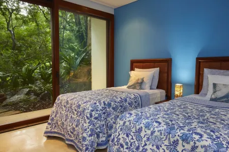 The Sunset House has stunning sunset views year round! Minutes from beach!