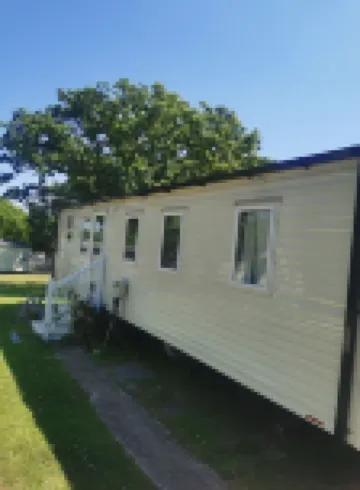 Relaxing Getaway at Thorness Bay Caravan Park – Isle of Wight Retreat